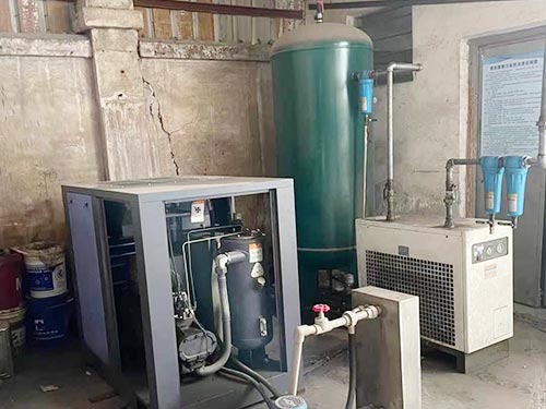 生產(chǎn)設(shè)備