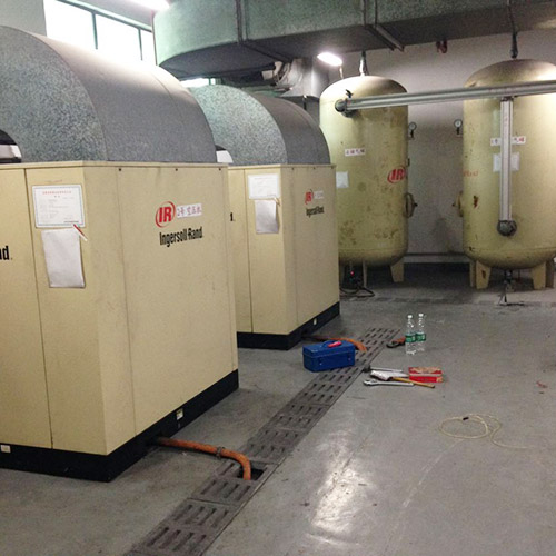 螺桿空壓機(jī)安裝必須注意的安全事項(xiàng)